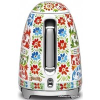 Электрический чайник Smeg KLF03DGEU