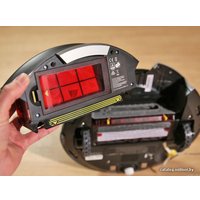 Робот-пылесос iRobot Roomba 880