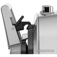 Вафельница BORK G700