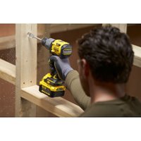 Ударная дрель-шуруповерт Stanley SFMCD726B (без АКБ)