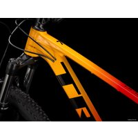 Велосипед Trek Marlin 7 29 L 2021 (красный/желтый)