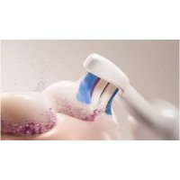 Электрическая зубная щетка Philips Sonicare Series 6100 HX7400/01