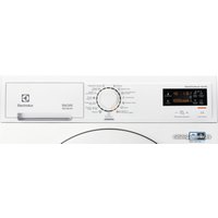 Стирально-сушильная машина Electrolux EWWR1685W
