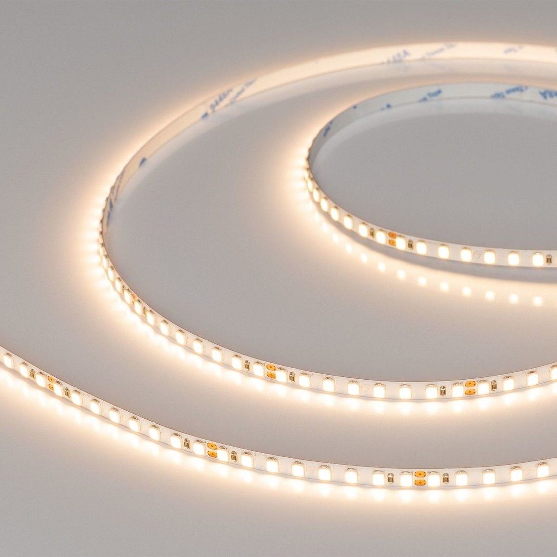

Светодиодная лента Arlight 15W/m 160LED/m 2835SMD теплый белый 5M RT-A160-5mm 24V Warm2700 037814
