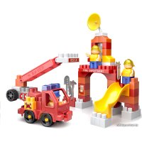 Конструктор Bauer Fireman 740 Пожарная машина и тренировочная площадка
