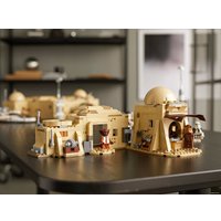 Конструктор LEGO Star Wars 75290 Кантина Мос-Эйсли