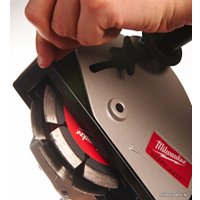 Штроборез Milwaukee WCE 30 [4933383855]