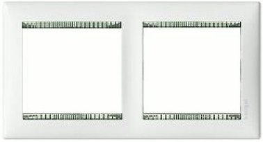 

Рамка Legrand Valena 7 744 62