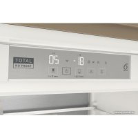 Холодильник Whirlpool WH SP70 T232 P