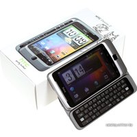 Смартфон HTC Desire Z