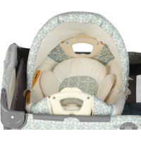 Манеж-кровать Graco Pack'n Play Playard with Cuddle Cove Rocking Seat