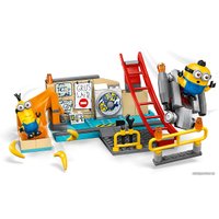 Конструктор LEGO Minions 75546 Миньоны в лаборатории Грю