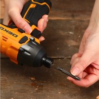 Винтоверт Deko DKIS12FU-Li 085-1110 (с 1-им АКБ)