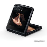 Смартфон Motorola Moto Razr 2022 12GB/512GB (черный)