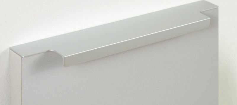 

Ручка мебельная Boyard Ray RT109SC.1/160/200