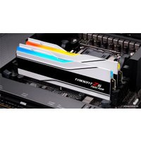 Оперативная память G.Skill Trident Z5 Neo RGB 2x16ГБ DDR5 6400 МГц F5-6400J3039G16GX2-TZ5NRW