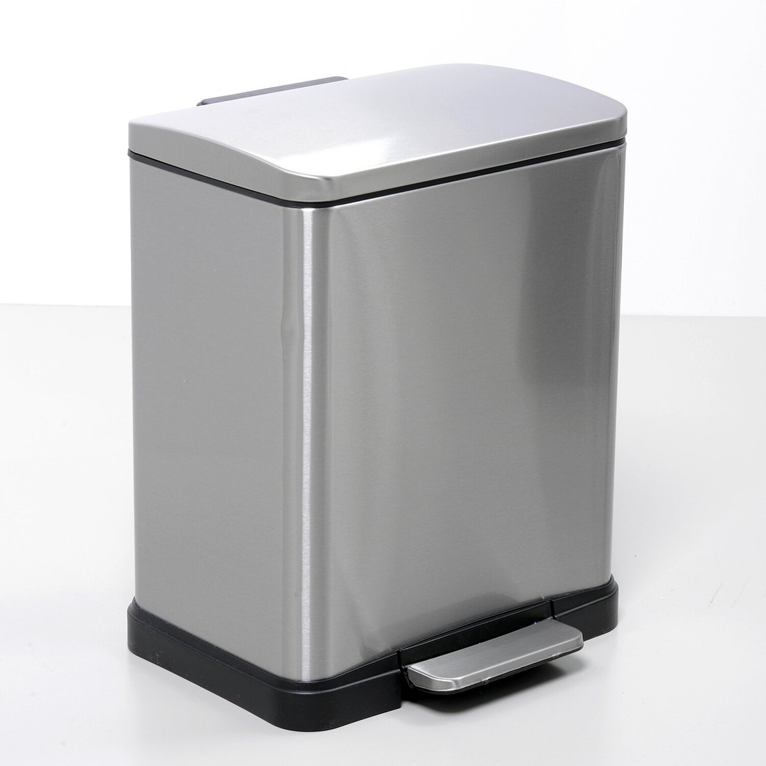 

Мусорное ведро Wasserkraft K-622 12L