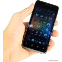 Телефон Veon C8680