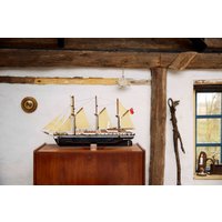 Конструктор LEGO Icons 10335 Выносливость