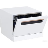 Отдельностоящая посудомоечная машина Hyundai DT304