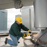 Угловая шлифмашина DeWalt DCG412M2