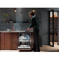 Встраиваемая посудомоечная машина Electrolux EEC767305L