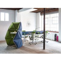 Офисное кресло Herman Miller Embody Balance Green