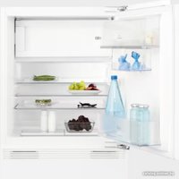 Мини-холодильник Electrolux KFB3AF82R