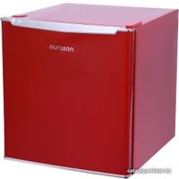 Однокамерный холодильник Oursson RF0480/RD