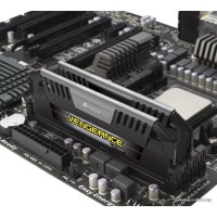 Оперативная память Corsair Vengeance Pro 2x4GB KIT DDR3 PC3-12800 (CMY8GX3M2A1600C9)