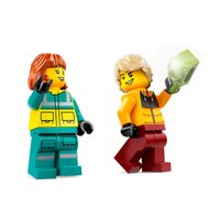 Конструктор LEGO City 60403 Скорая помощь и сноубордист