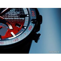 Наручные часы Casio Edifice EQB-1000HR-1A