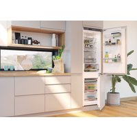 Холодильник Gorenje NRKI4182A1