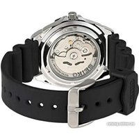 Наручные часы Seiko 5 Sports SNZB23J2