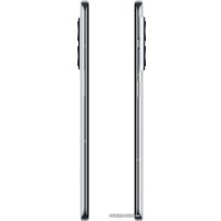 Телефон OnePlus 10 Pro NE2210 12GB/512GB китайская версия (белая панда)