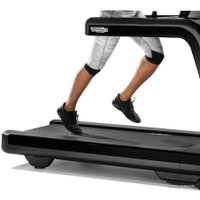 Электрическая беговая дорожка Technogym Artis Run