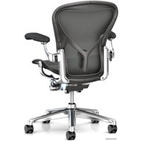 Офисное кресло Herman Miller Aeron (цвет карбон, размер В, полная комплектация)