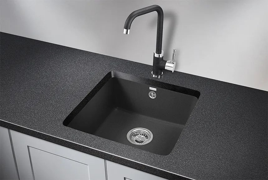 Кухонная мойка Granula Quarz 3801 (черный)