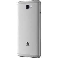 Смартфон Huawei Y7 (серебристый) [TRT-LX1]