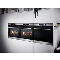 Электрический духовой шкаф AEG BPR842320M