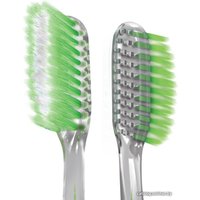 Зубная щетка Colgate Шелковые Нити ультрамягкая (1 шт)