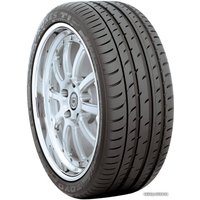 Летние шины Toyo Proxes T1 Sport 245/40R20 99Y