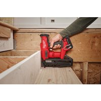 Гвоздезабиватель Milwaukee M18 FN16GS-0X Fuel 4933493353 (без АКБ, кейс)