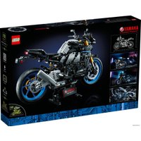 Конструктор LEGO Technic 42159 Yamaha MT-10 SP