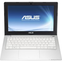 Ноутбук ASUS X201E-KX002D