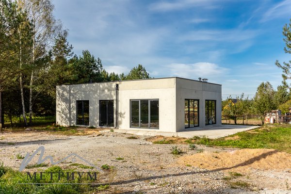 4-комн. квартира — Швабский сельский Совет, Молоди, Лесной переулок