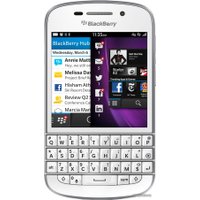 Телефон BlackBerry Q10