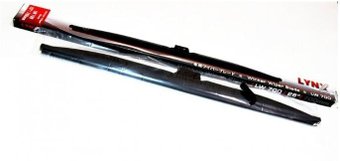 Щетка стеклоочистителя LynxAuto LW700