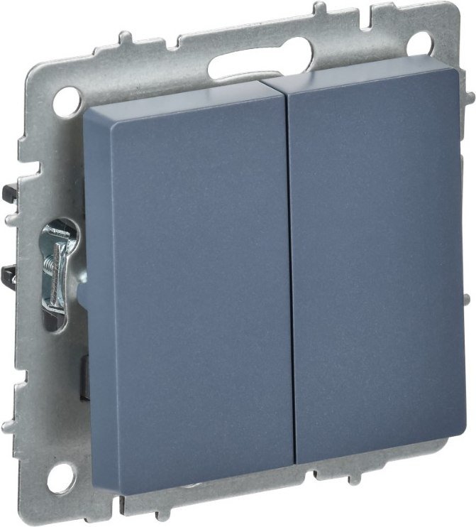 Выключатель перекрестный IEK Brite BR-V23-0-10-K35 (маренго)