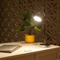 Настольная лампа Uniel UML-B702 E14 SILVER UL-00010159